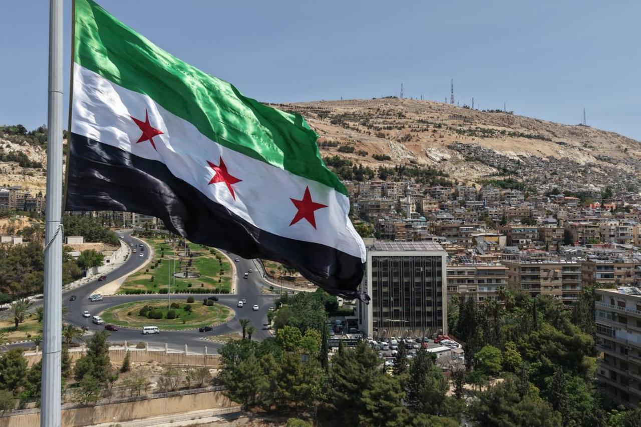 Strong blast reported in Syria's Damascus, near government buildings Image