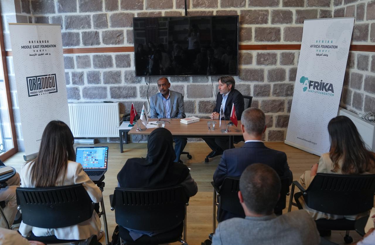 Former Sudanese Foreign Minister Ali Al-Sadiq is delivering a speech during the session in Ankara on the ongoing conflict in Sudan,Agustus 15,2025 . (AA photo)