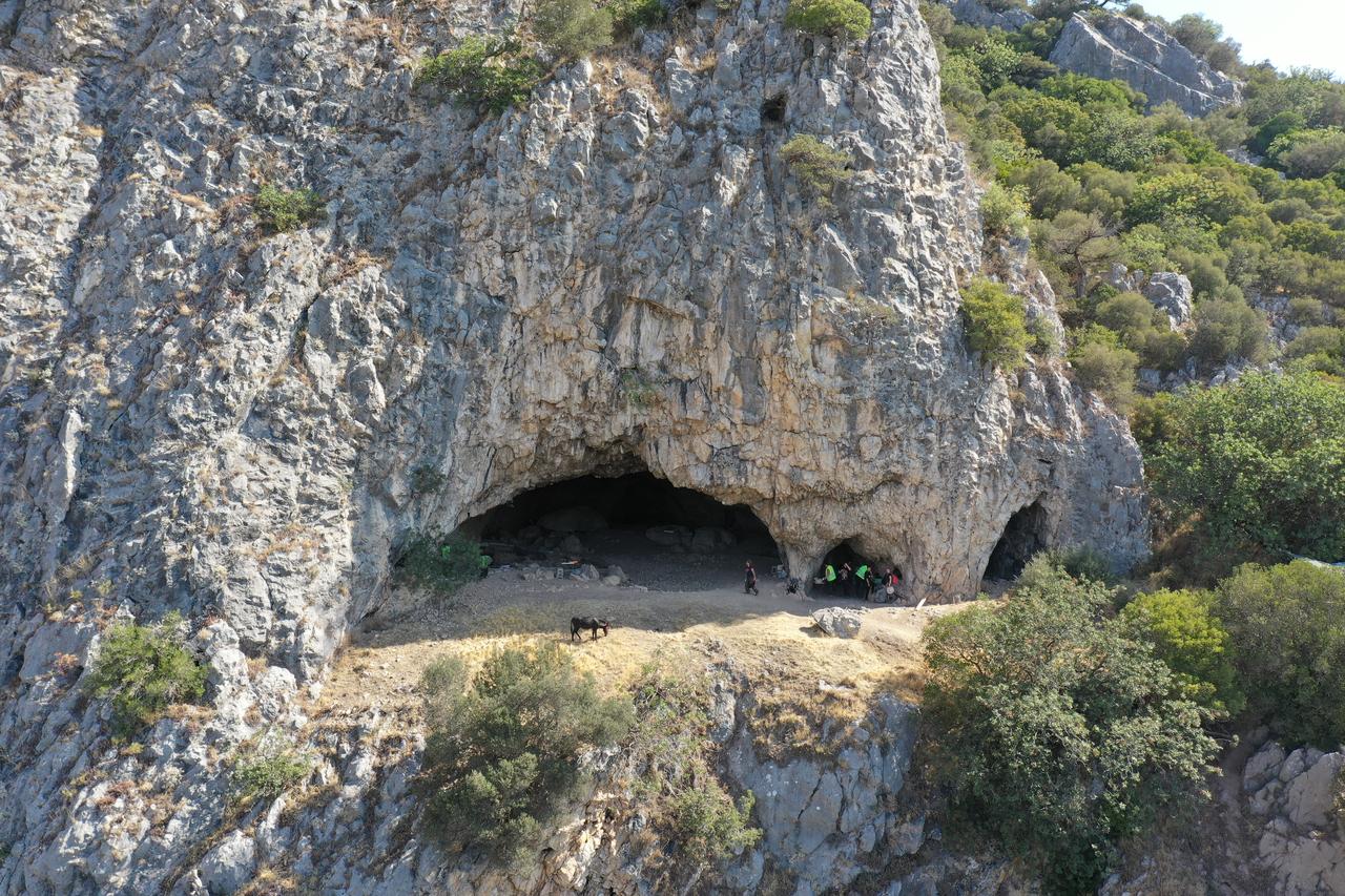 An aerial view of Andik Cave in Havran district, Balikesir, Türkiye, August 17, 2025. (AA Photo)