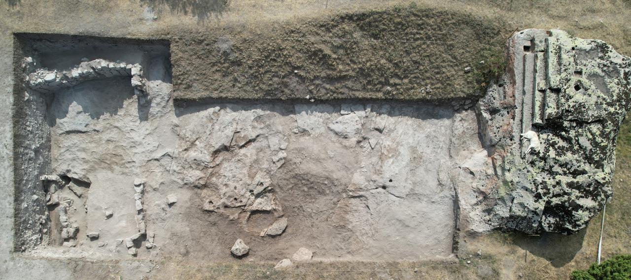 The 2022 excavation campaign at the Agdistis Sanctuary in Yazilikaya, Eskisehir, Türkiye. (Photo via Journal of Ancient History and Archaeology)