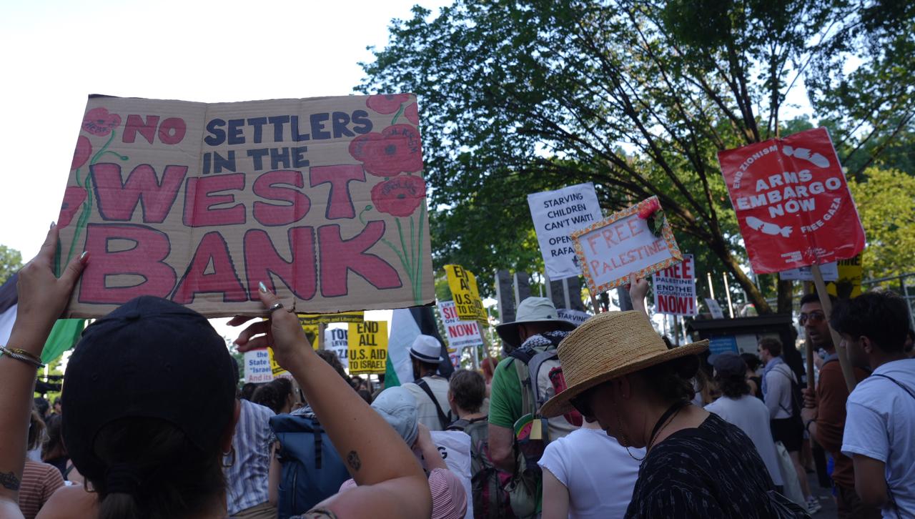 Pro-Palestinian activists continue to rally outside The United Nations (UN) and The Permanent Mission of Saudi Arabia to the UN on July 29, 2025, in New York City. (AA Photo)