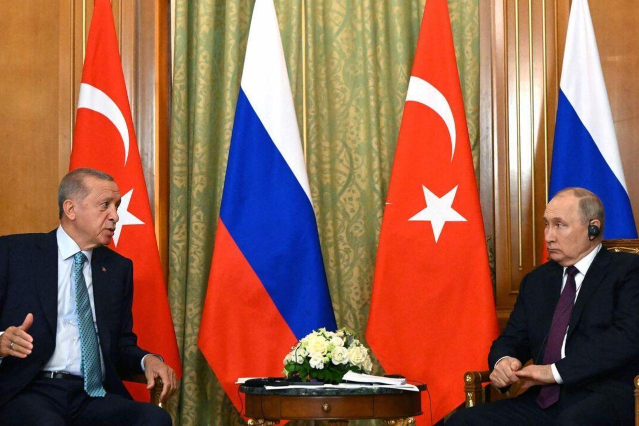Russian President Vladimir Putin meeting with his Turkish counterpart Recep Tayyip Erdogan in Sochi on September 4, 2023. (AFP Photo)