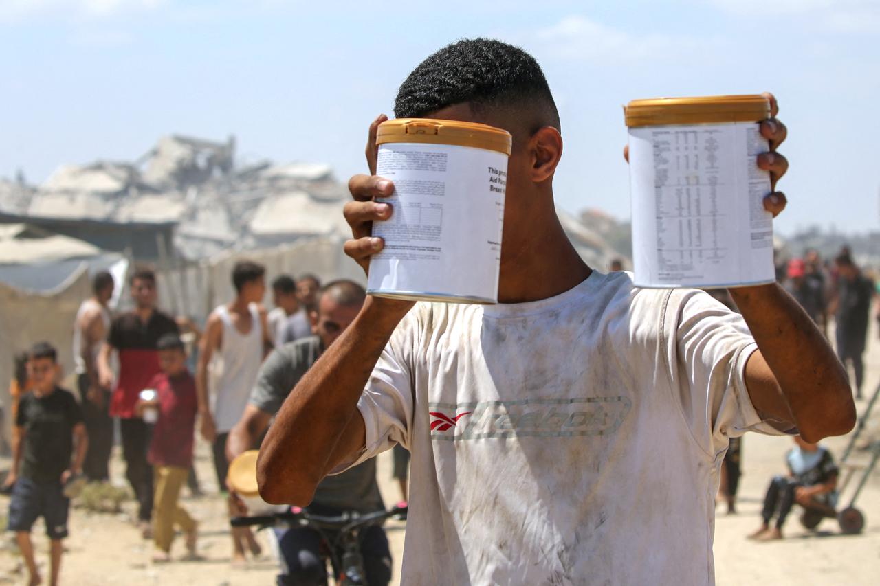 Türkiye delivers over 101,000 tons of humanitarian aid to Gaza Image