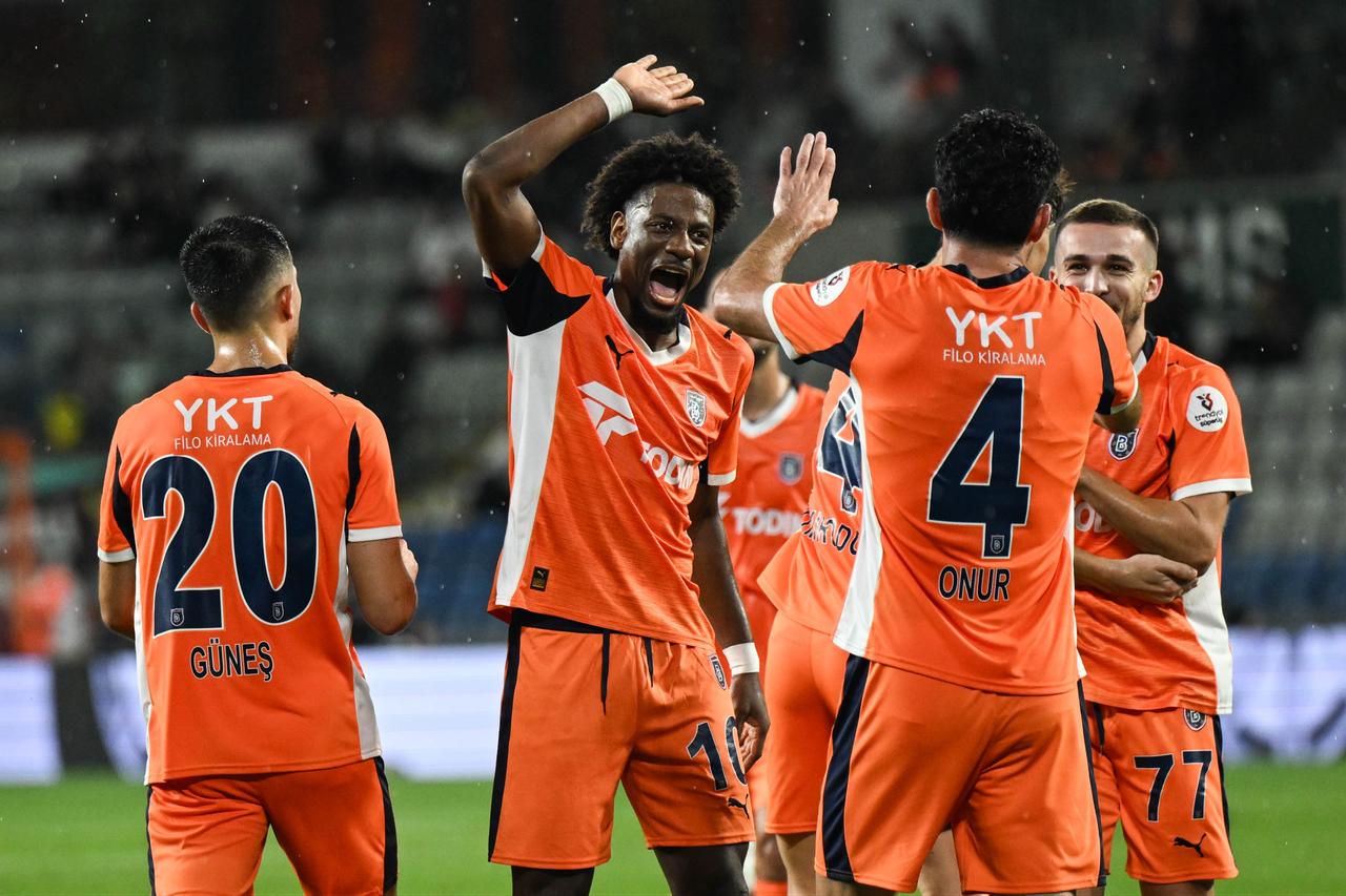 Ivan Brnic (77) of Istanbul Basaksehir celebrates after scoring a goal during Turkish Super Lig week-two football match between RAMS Basaksehir and Zecorner Kayserispor at Basaksehir Fatih Terim Stadium in Istanbul, Türkiye, Aug. 17, 2025. (AA Photo)