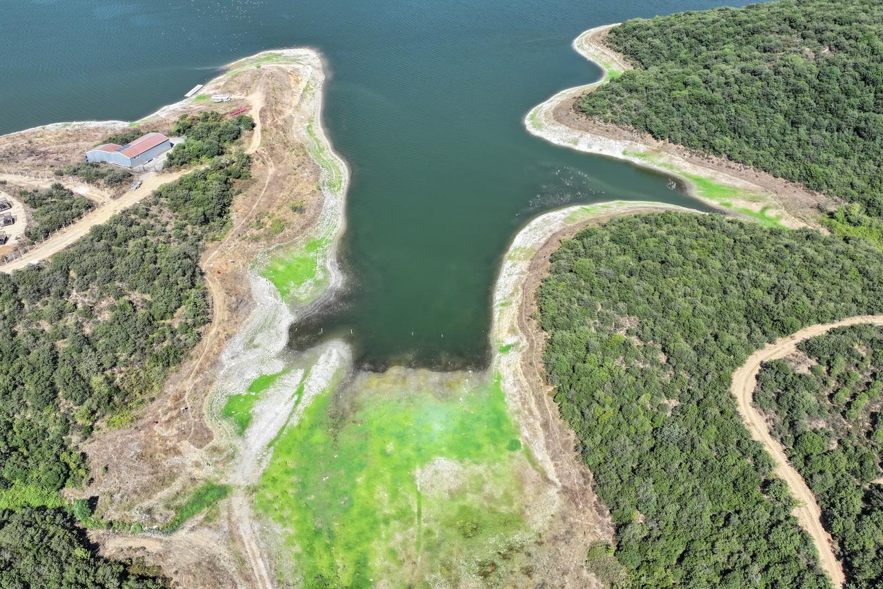 Alibey Dam, one of the reservoirs supplying water to Istanbul, Türkiye Aug. 12, 2025. (AA Photo)