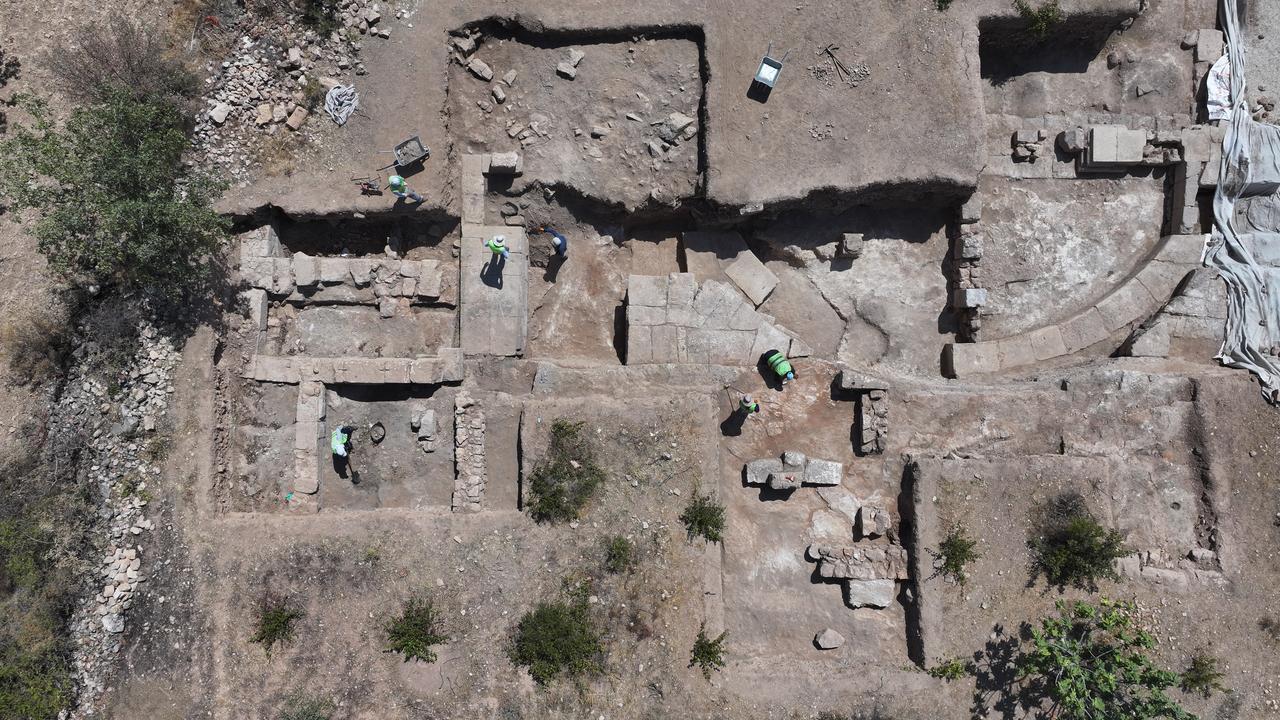 An aerial view of the excavation area at ancient city of Doliche, located about 10 kilometers north of Gaziantep city center, where archaeologists continue their work near the ancient temple site, aiming to uncover traces of human settlements around it, in Gaziantep, Turkiye on Aug. 5, 2025. (AA Photo)