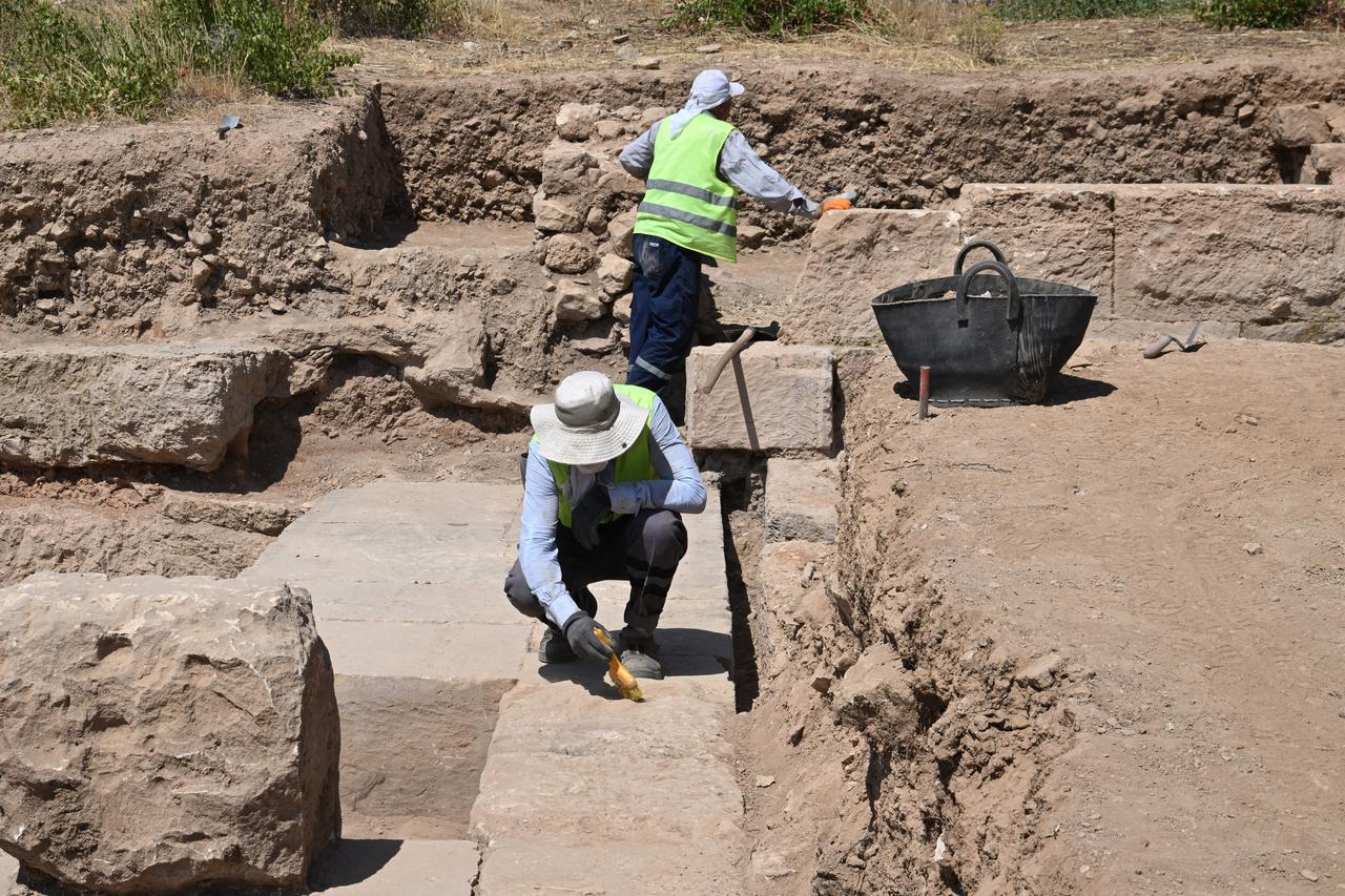 Archaeologists and workers continue excavation efforts at the ancient city of Doliche, located 10 kilometers north of Gaziantep city center, as part of a collaborative archaeological project between Türkiye’s Ministry of Culture and Tourism and the University of Munster, Aug. 5, 2025. (AA Photo)