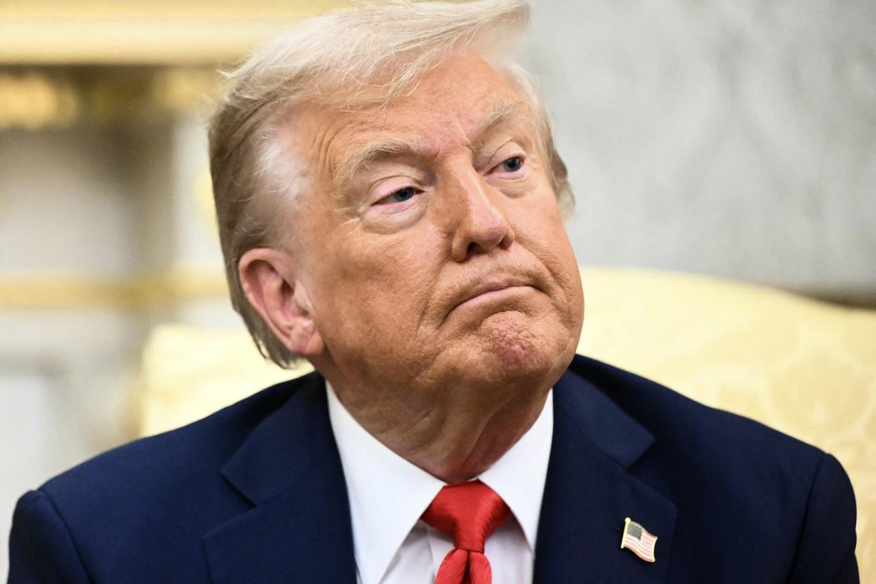 US President Donald Trump speaks to the press during a bilateral meeting with South Korean President Lee Jae Myung in the Oval Office of the White House in Washington, DC, August 25, 2025. (AFP Photo)