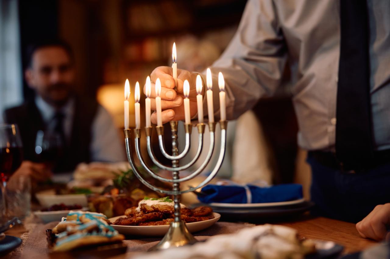 the Jewish seven-branched candelabrum, a traditional religious symbol of Judaism (Adobe Stock Photo )
