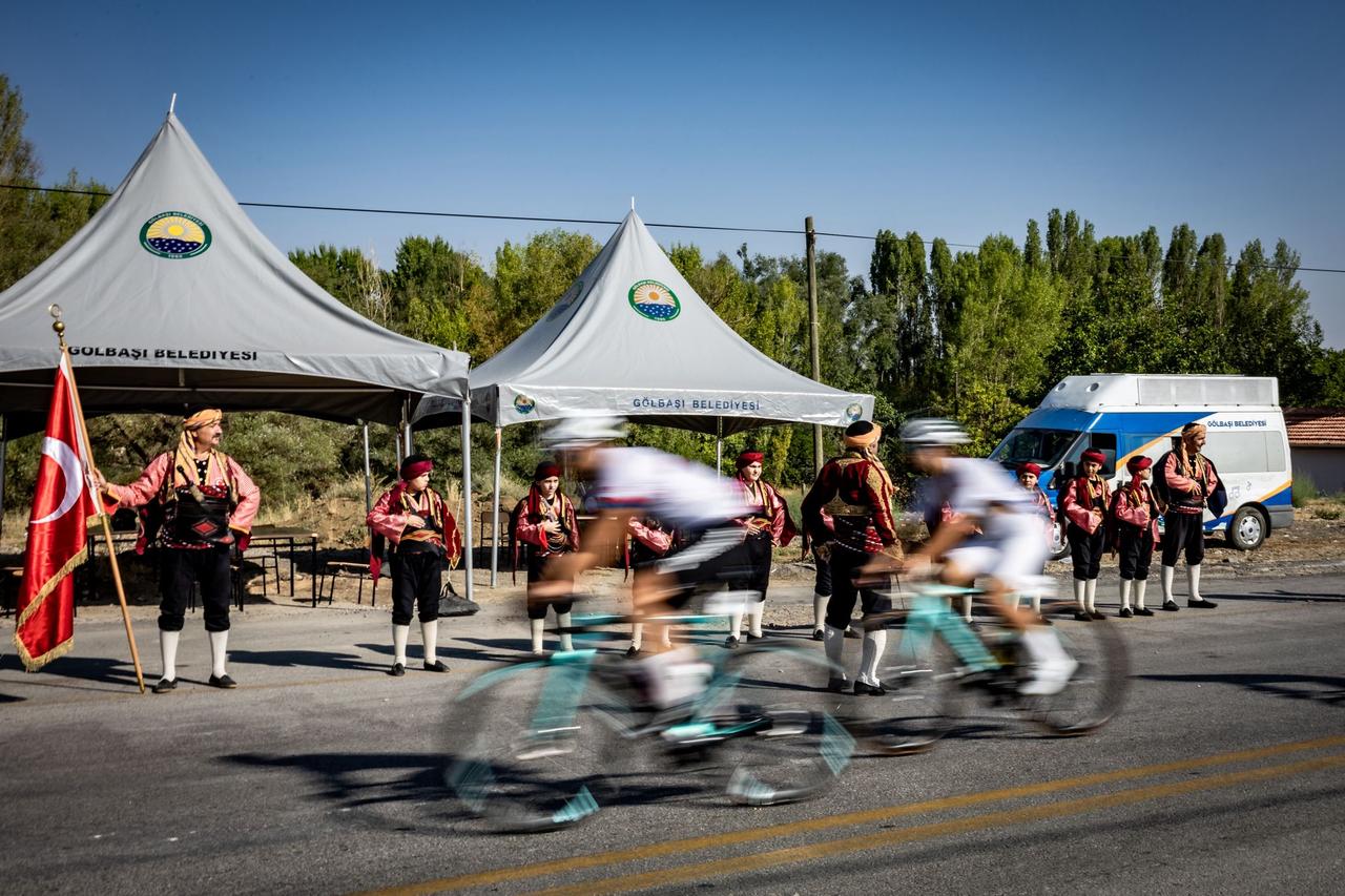 During the 2025 Gran Fondo Baskent bike race held in Ankara, Türkiye, Seymenler—traditional folk guards and dancers—welcome cyclists, Aug. 24, 2025.  (Photo via Gran Fondo Baskent team)