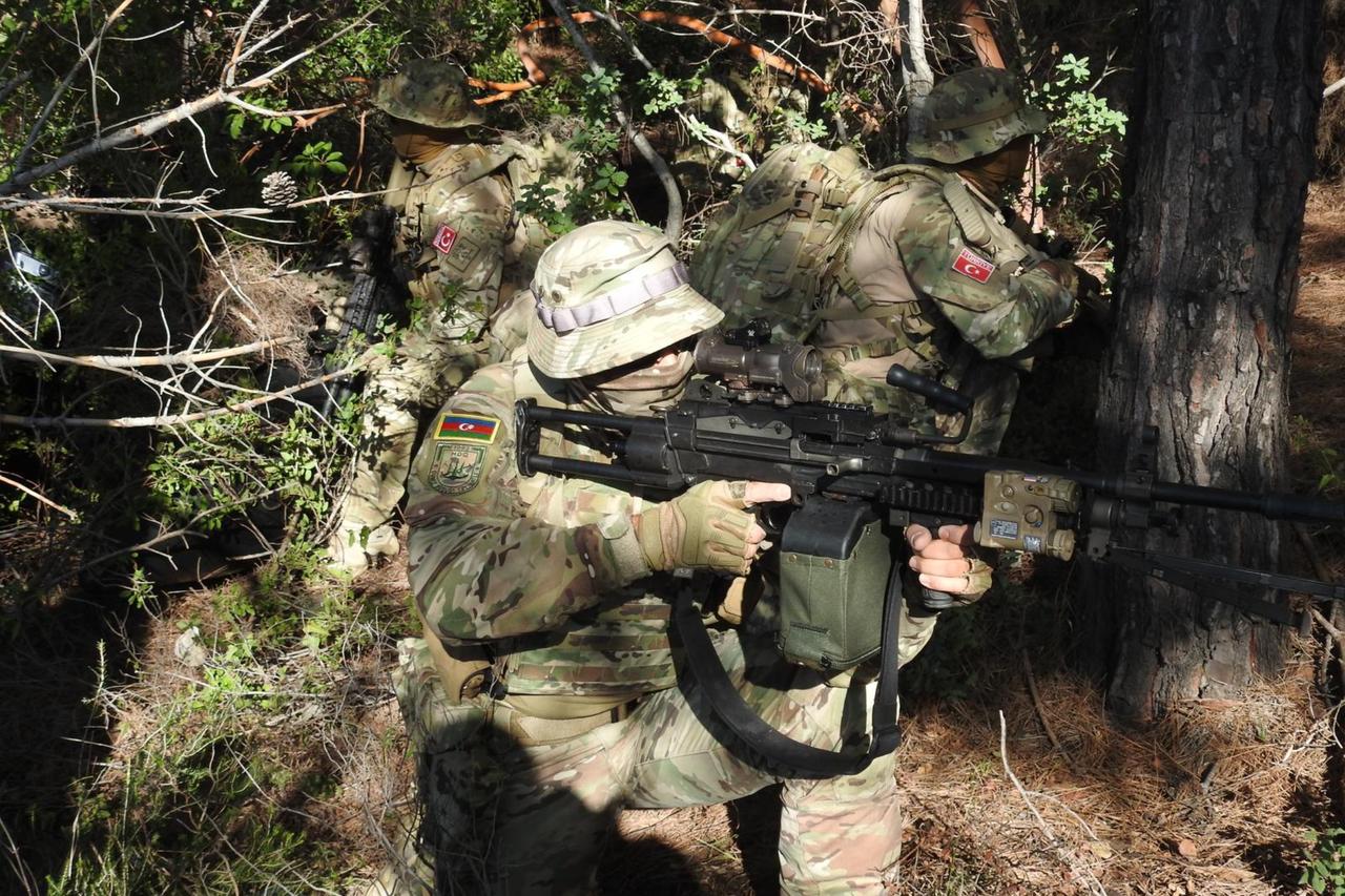 Azerbaijani troops during "Türkiye-Azerbaijan Bilateral SAT Exercise-2024" on November, 2024. (Photo via Turkish MoD)