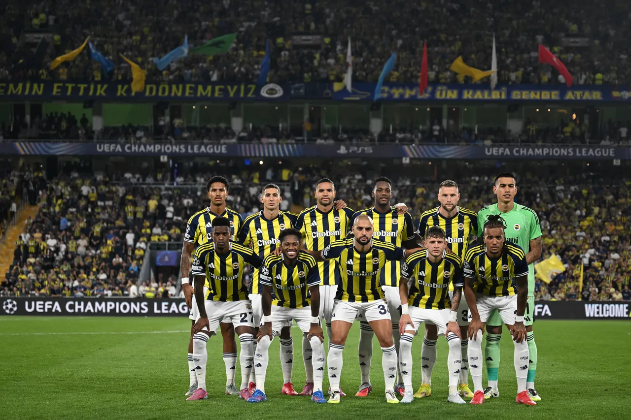 Players of Fenerbahce pose for a team photo ahead of the UEFA Champions League play-off round 1st leg match between Fenerbahce and Benfica at Fenerbahce Sukru Saracoglu Spor Kompleksi on August 20, 2025 in Istanbul, Turkiye. (AA Photo)