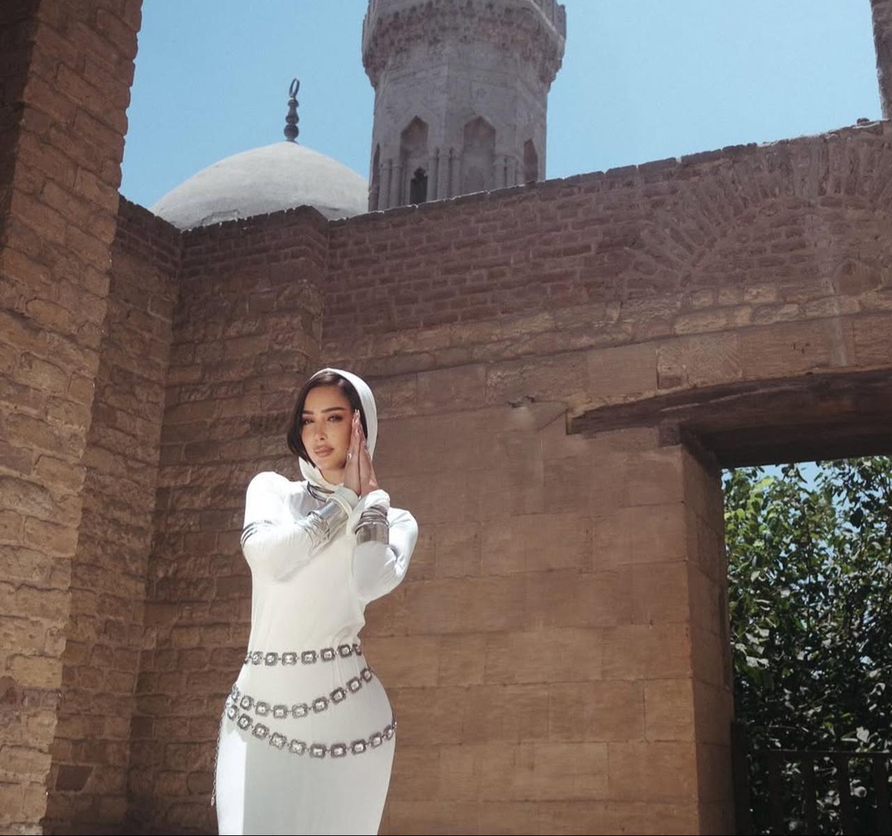 Shots from the latest photoshoot for Basma Bousil’s new song, filmed near the Citadel of Salah al-Din in Egypt on August 24, 2025. (Photo via Instagram / @BassmaBoussil)