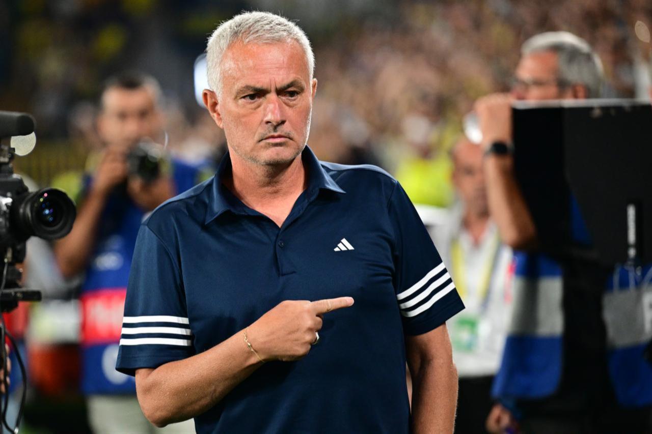 Fenerbahce parts ways with head coach Jose Mourinho
