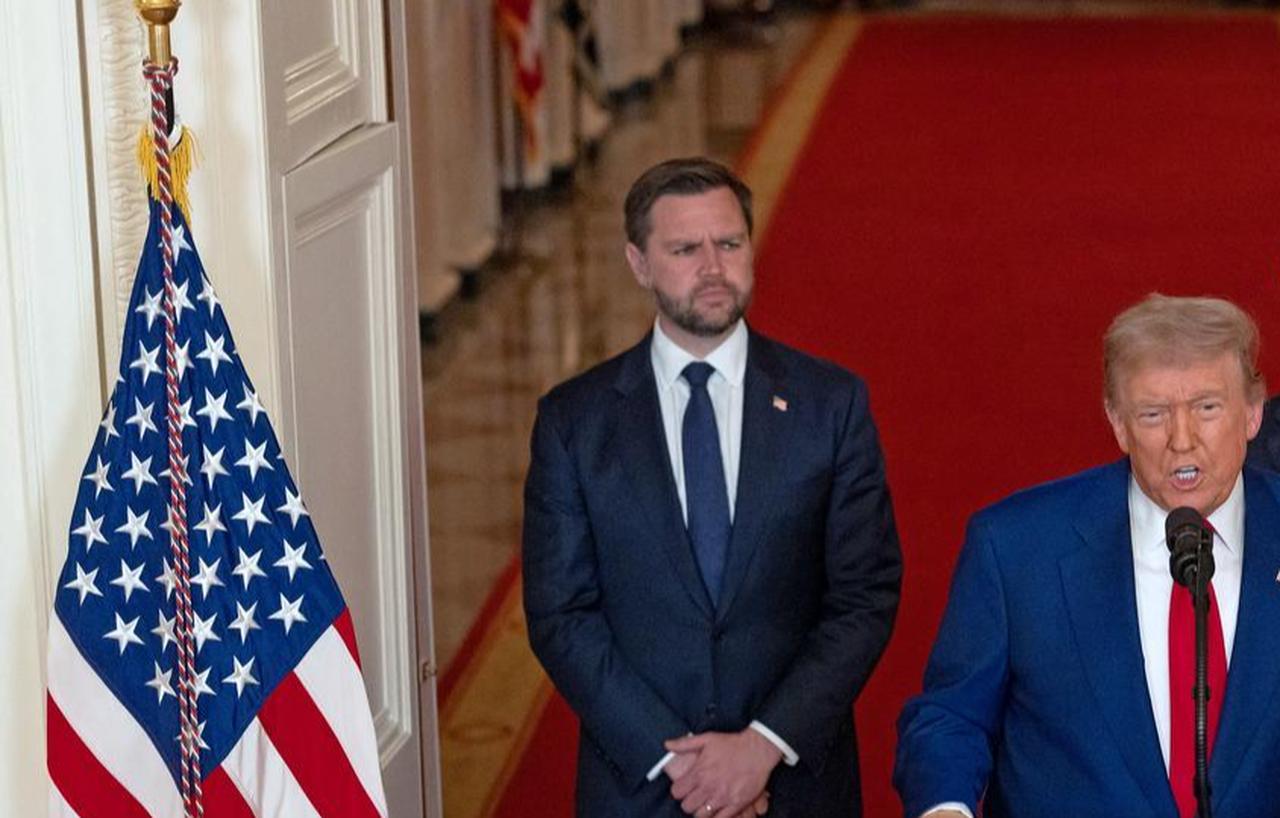 US President Donald Trump addresses the nation, alongside US Vice President JD Vance (L), US Secretary of State Marco Rubio (2nd R) and US Secretary of Defense Pete Hegseth (R), from the White House in Washington, DC on June 21, 2025. (AFP Photo)