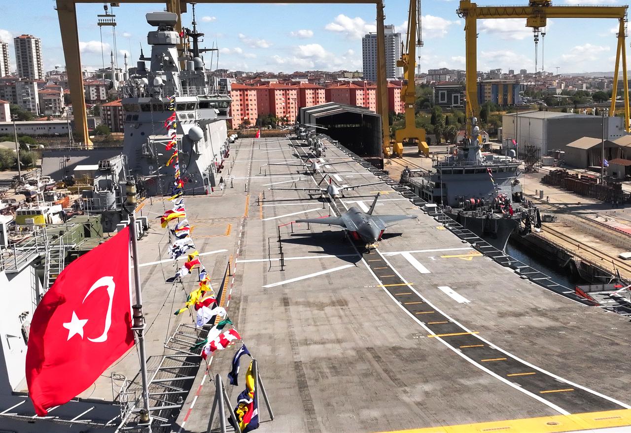 An aerial view of the TEKNOFEST Blue Homeland, the special maritime-themed edition of the TEKNOFEST at Istanbul Shipyard Command in Istanbul, Türkiye, August 28, 2025. (AA Photo)