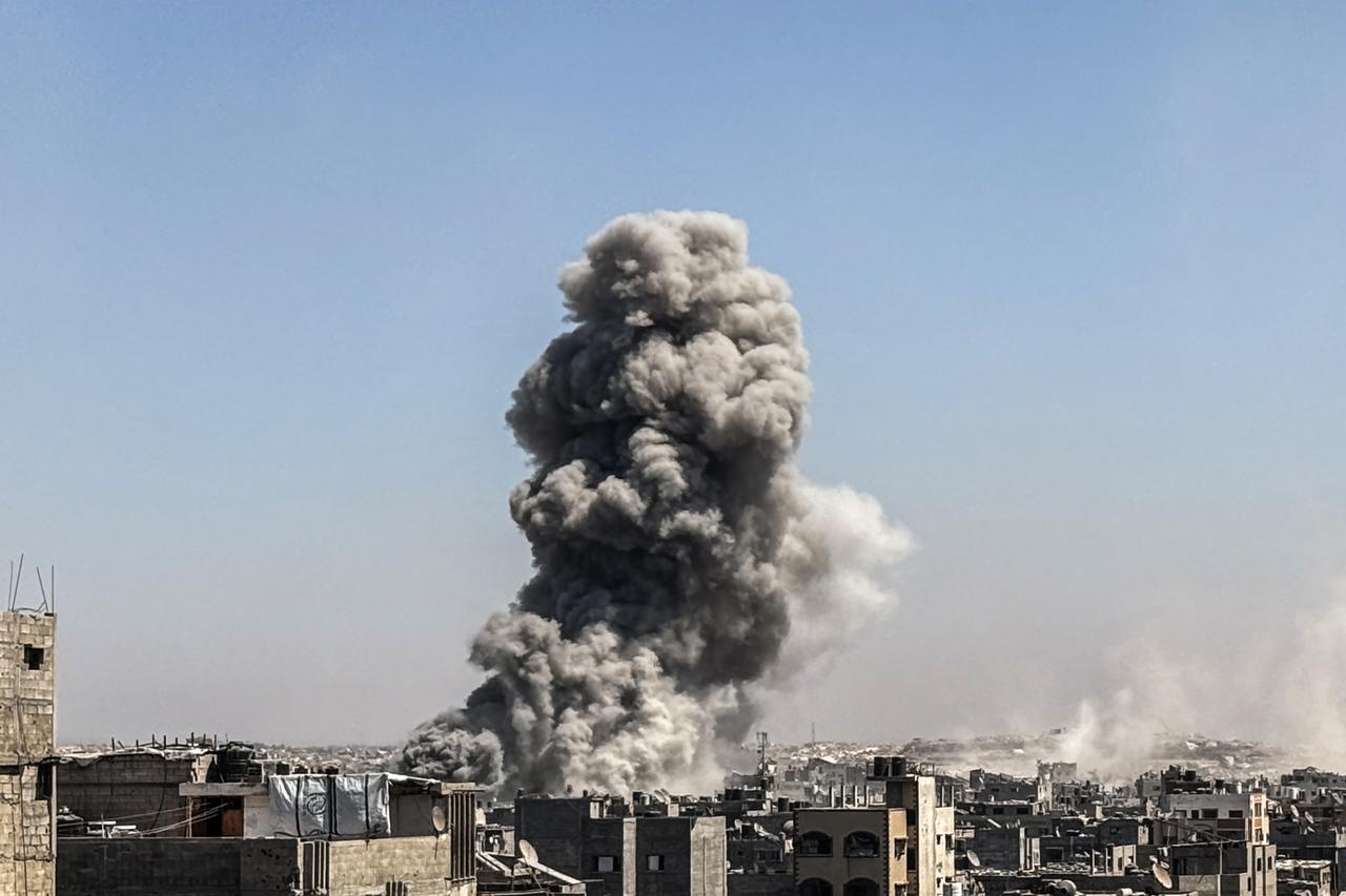 Israel threatens to target Hamas leaders abroad amid ongoing Gaza offensive Image