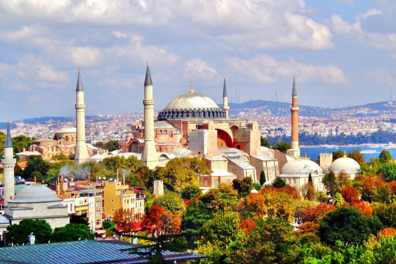 Aerial view of Istanbuls famous Hagia Sophia and Sultan Ahmet park on a late summer afternoon, Istanbul, Türkiye, accessed on Aug. 5, 2025. (Adobe Stock Photo)