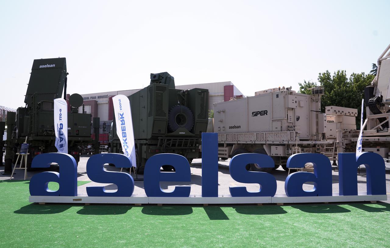 Aselsan introduces its air defense systems, including the EJDERHA, GOKTAN, KORAL 200 and TURAN & GURZ during the IDEF 2025 at Istanbul Expo Center in Istanbul, Türkiye, on July 23, 2025. (AA Photo)