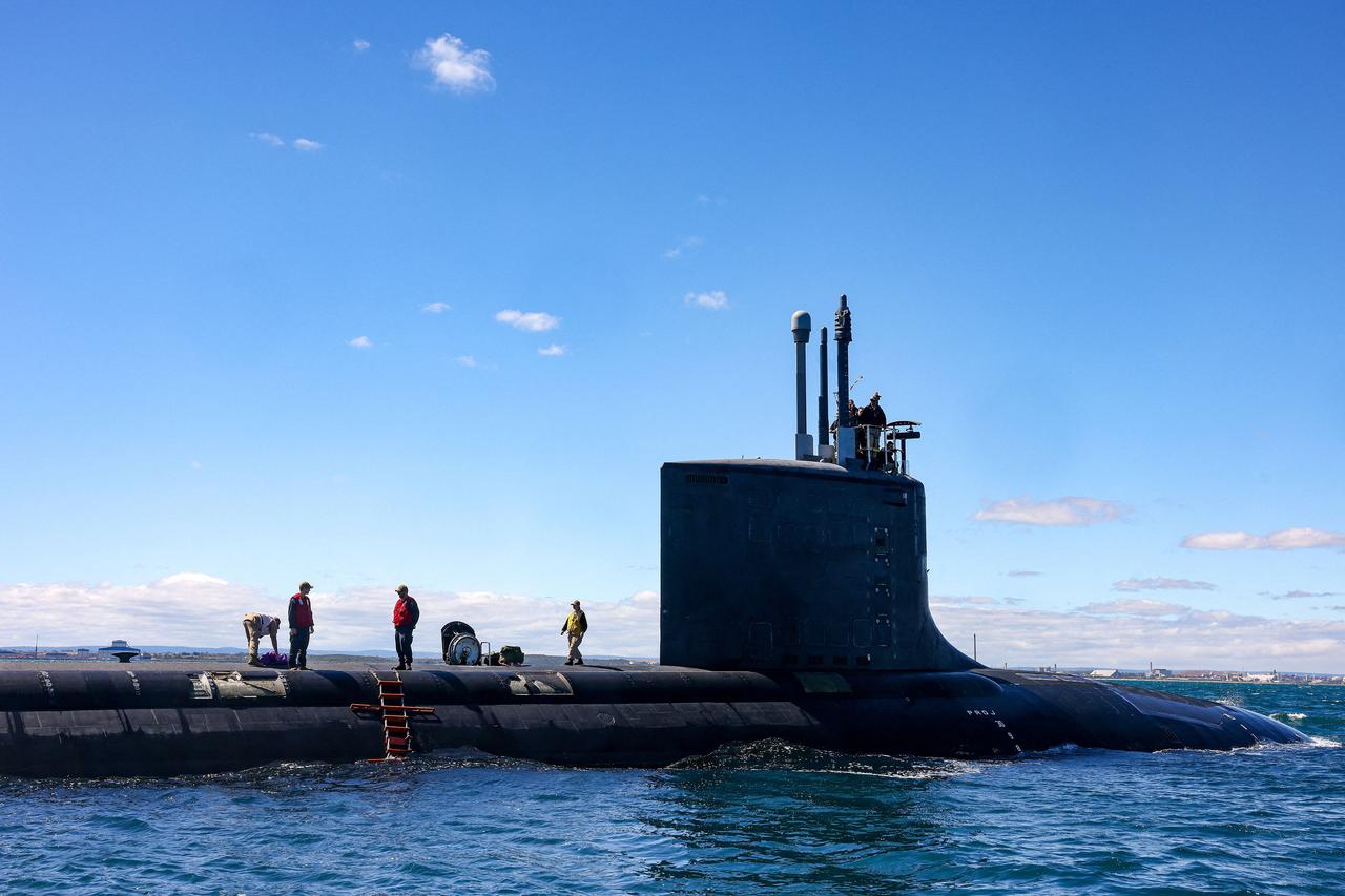 The US Navy's USS Minnesota (SSN-783), a Virginia-class fast attack submarine, sails in waters off the coast of Western Australia on March 16, 2025. (AFP Photo)