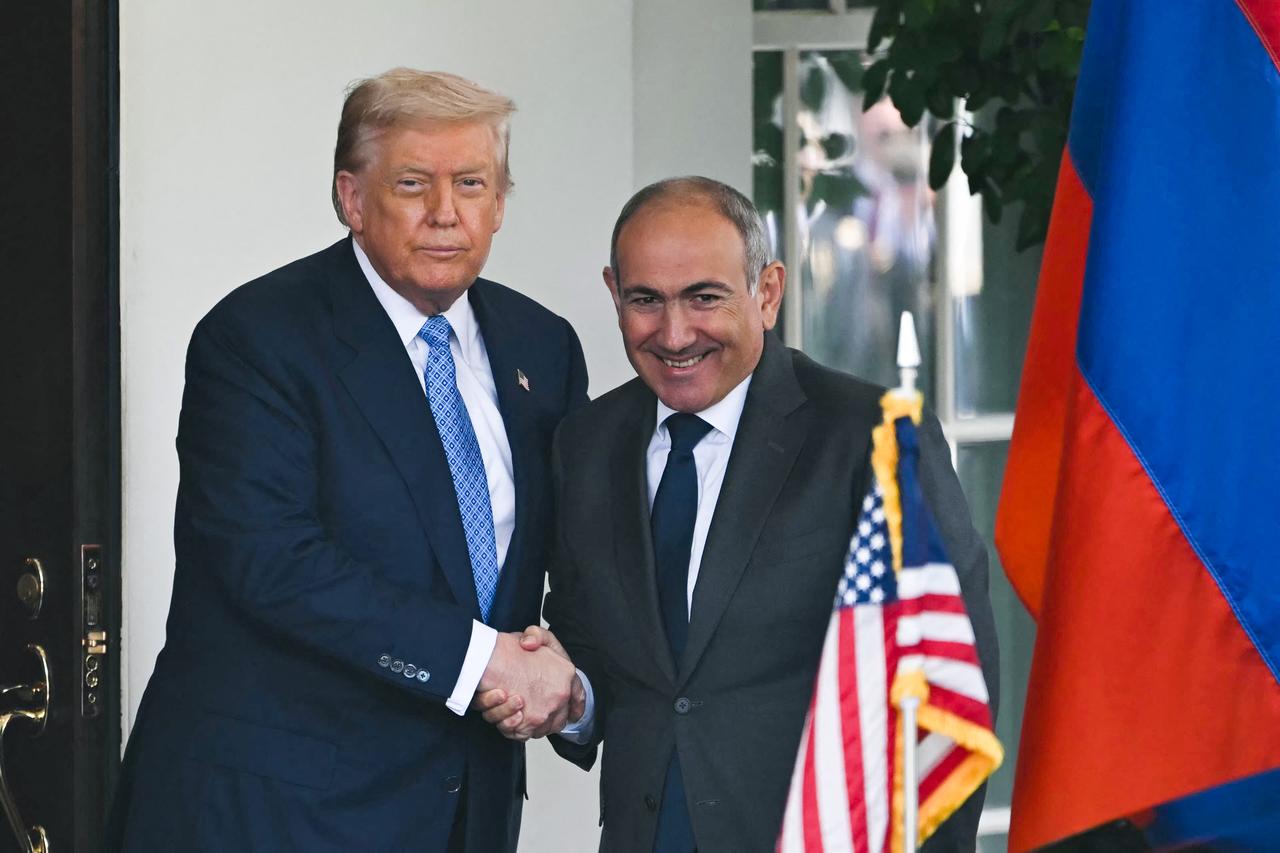U.S. President Donald Trump greets Armenian Prime Minister Nikol Pashinyan at the White House in Washington, U.S. on August 8, 2025. (AFP Photo)