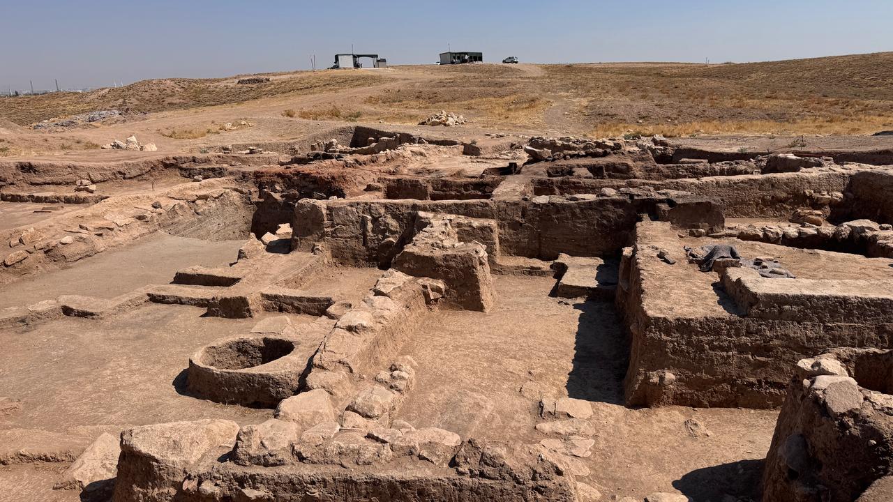 Excavation area at Karahoyuk in Konya, Türkiye, where archaeologists uncovered 3,500-year-old structures and artifacts, Sept. 4, 2025. (AA Photo)