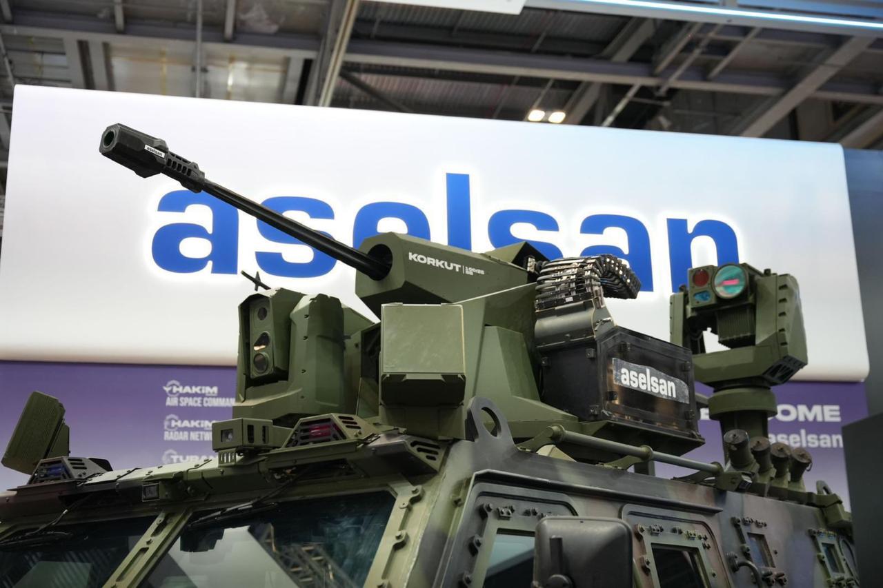 Close-In Air Defense System KORKUT 100/25 at the Defense and Security Equipment International (DSEI) 2025 exhibition in London, Sept. 8, 2025. (AA Photo)
