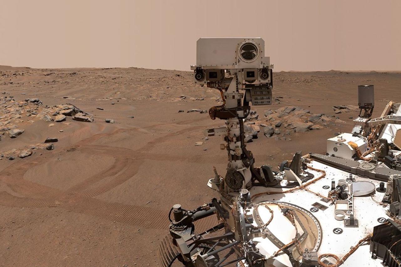 NASA’s Perseverance Mars rovers selfie on Sep. 10, 2021, the 198th Martian day, or sol of its mission. (Photo via NASA/JPL-Caltech)