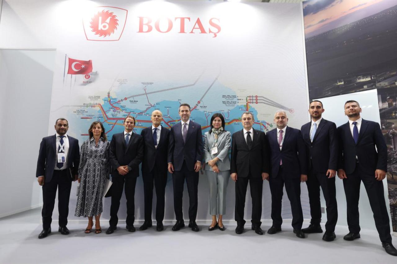 Türkiyes Energy and Natural Resources Minister Alparslan Bayraktar at the Gastech 2025 Forum in Milan, Italy, Sept. 9, 2025. (AA Photo)