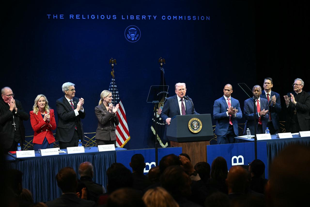 US President Donald Trump (C) speaks during a meeting on religious liberty in education at the Museum of the Bible in Washington, DC, on Sep. 8, 2025. (AFP Photo)