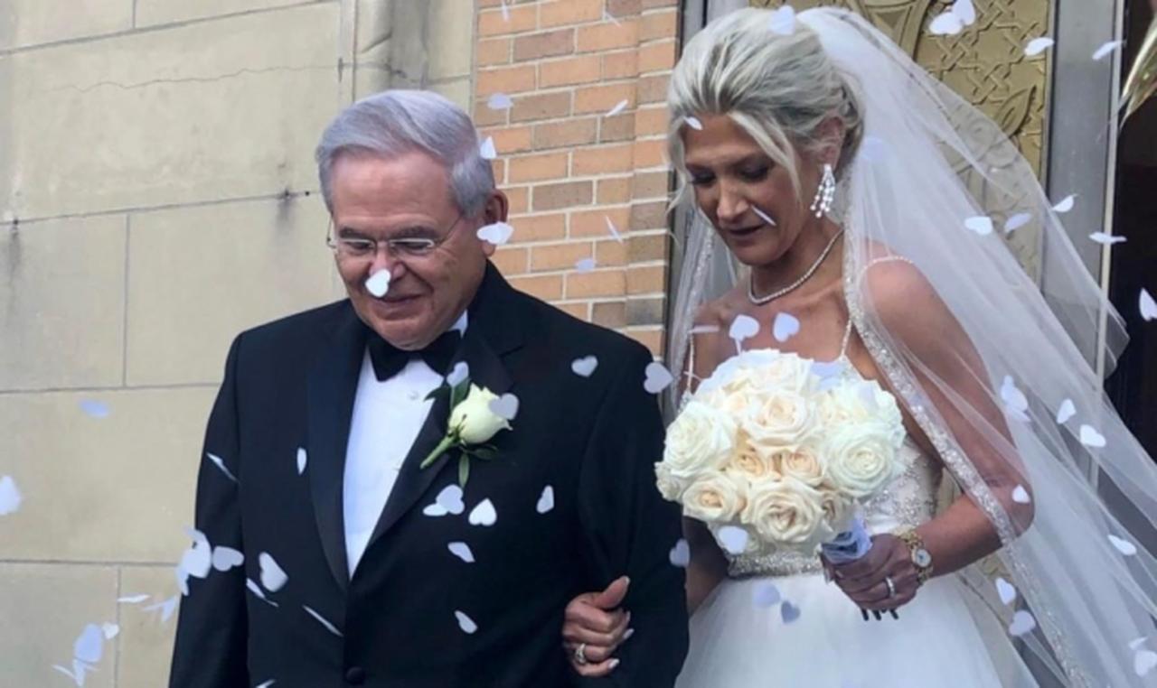 Anti-Türkiye former US senator Bob Menendez and his wife Nadine Menendez during their wedding, accessed on Sep. 11, 2025. (Photo via X)