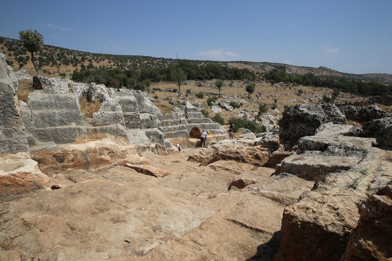 A view from the archaeological excavations that have been ongoing for about two years in an old quarry in Kulp district of Diyarbakir, Türkiye, Sept. 12, 2025. (AA Photo)