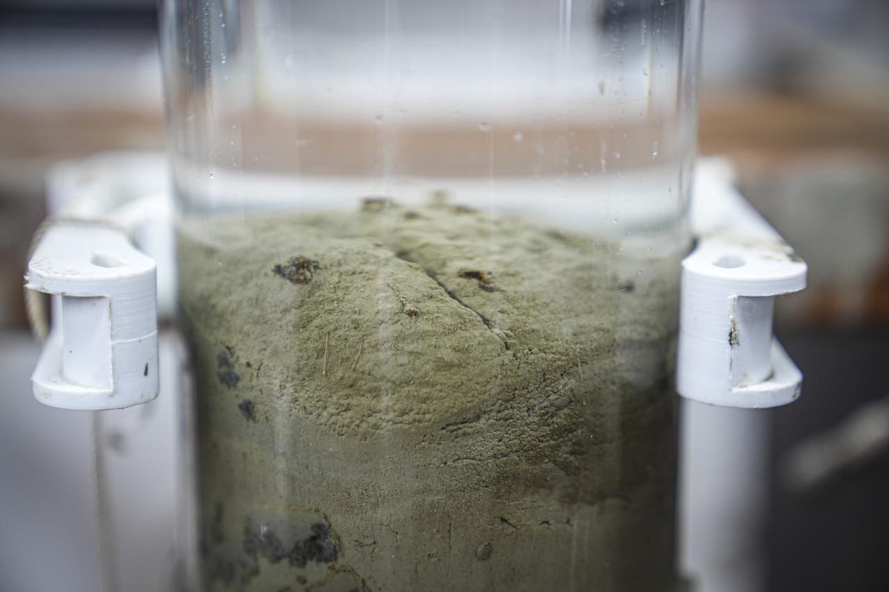 In partnership with Middle East Technical University’s Institute of Marine Sciences, Akdeniz University, Ege University, and Recep Tayyip Erdogan University, the Scientific and Technological Research Council of Türkiye is conducting a project to study the pollution history of the Marmara Sea, Sept. 11, 2025. (AA Photo)