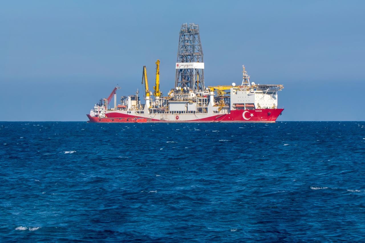 Türkiye secures 15B cubic meters in LNG deals to strengthen energy hub ambitions