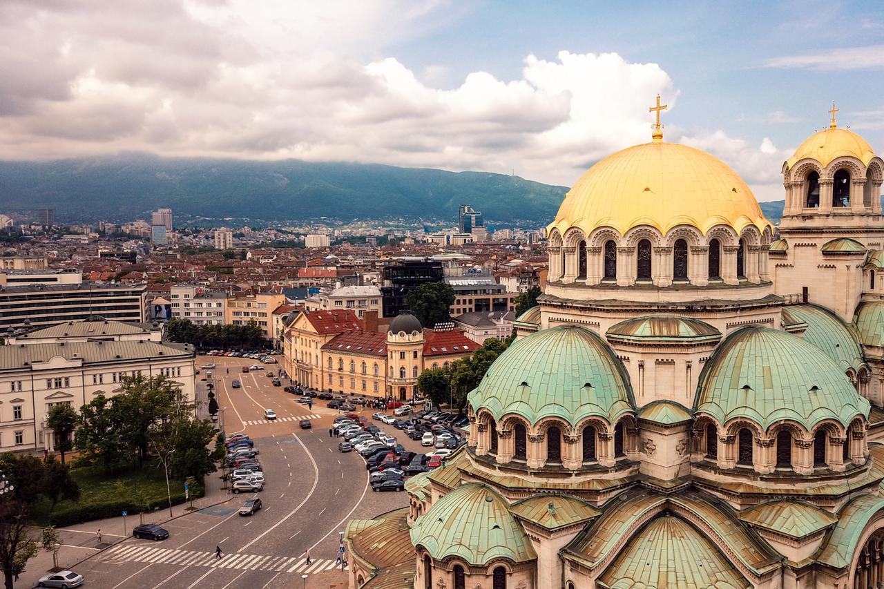 Turkish retirees turn to Bulgarian residence permits to gain visa-free Schengen access