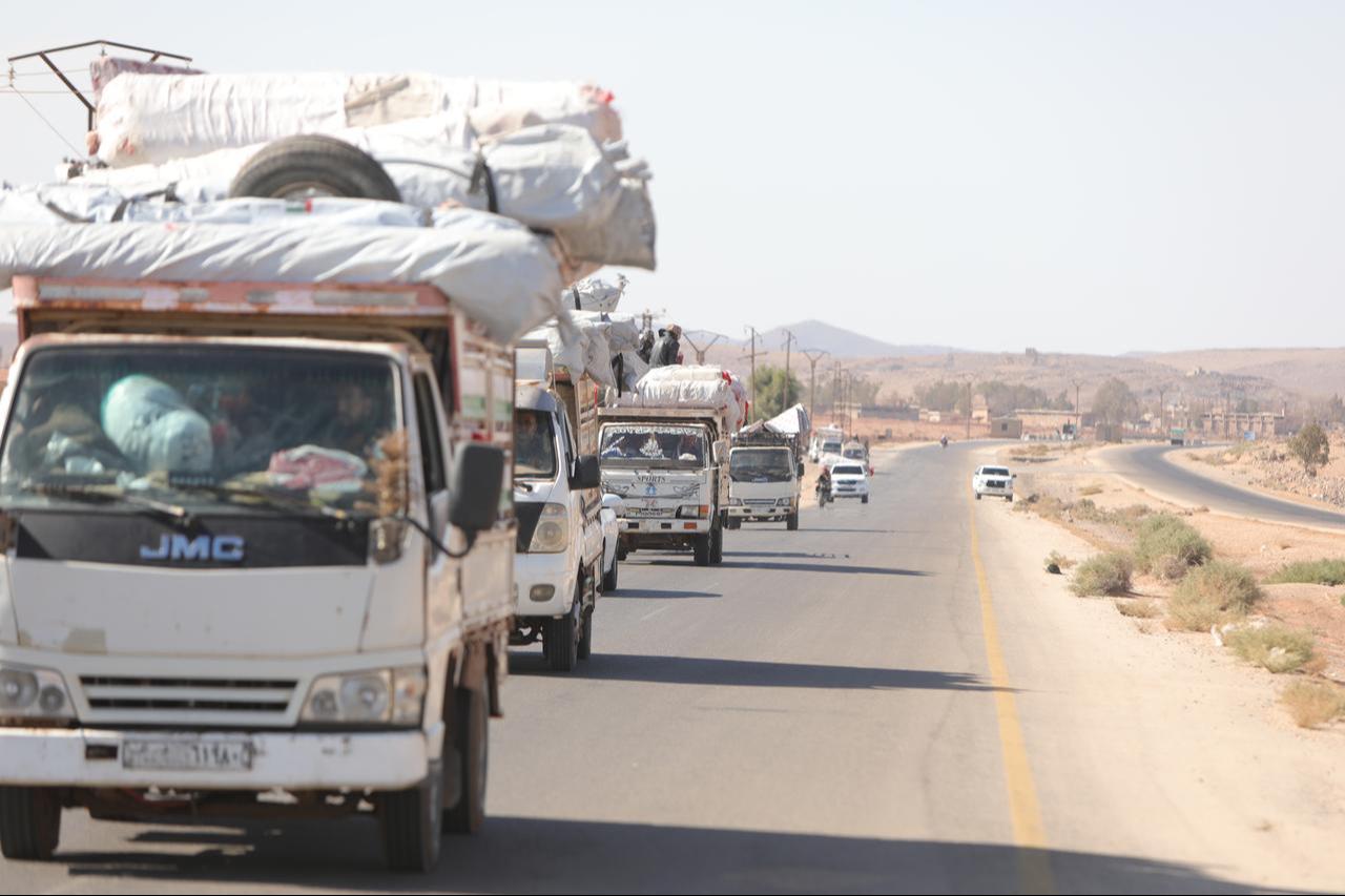 Civilians return to their homes after leaving their villages for nearly two months due to clashes in the southern province of Sweida, Syria, Sept. 14, 2025. (AA Photo)