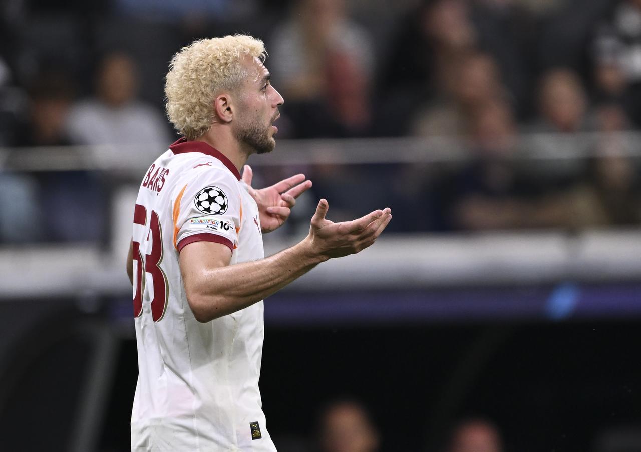 Galatasaray player Baris Alper Yilmaz (53) in action during the UEFA Champions League group stage match between Eintracht Frankfurt and Galatasaray at Deutsche Bank Park in Frankfurt, Germany, September 18, 2025. (AA Photo)
