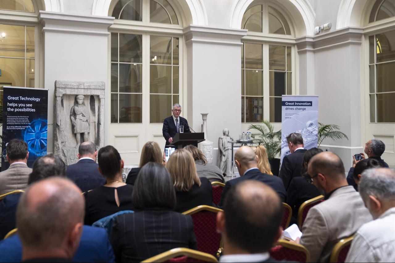 Richard Moore, Chief of the Secret Intelligence Service of the United Kingdom, speaks at British Consulate General in Istanbul, Türkiye, Sept. 19, 2025. (AA Photo)
