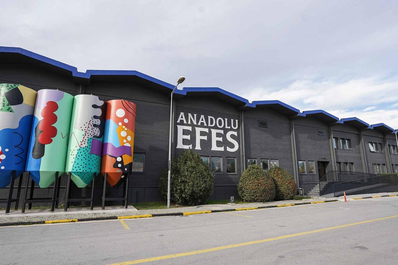 A view of Anadolu Efes’s brewery facility in Türkiye. (Photo via getmidas.com)