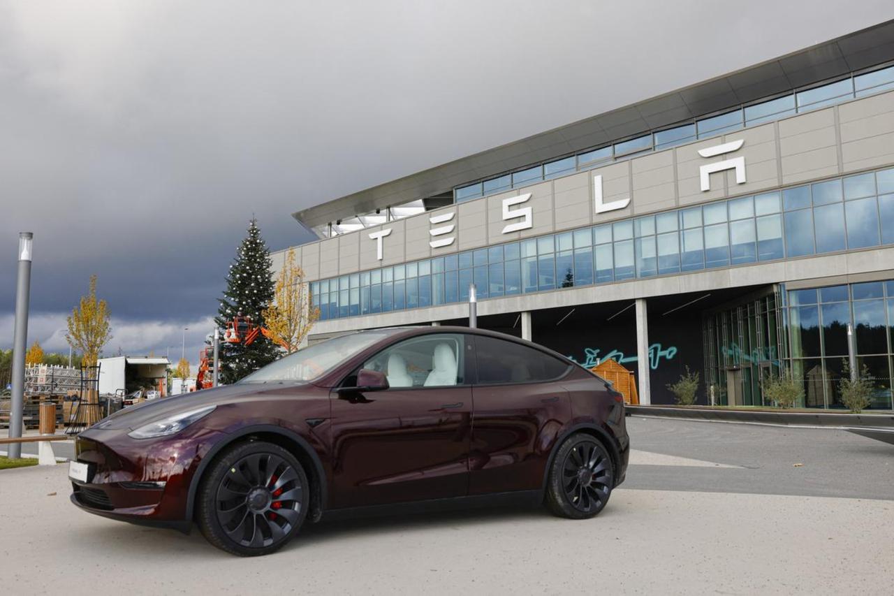 A Tesla car is seen outside the US carmaker Teslas German factory near Berlin, in Gruenheide, eastern Germany, November 20, 2024. (AFP Photo)
