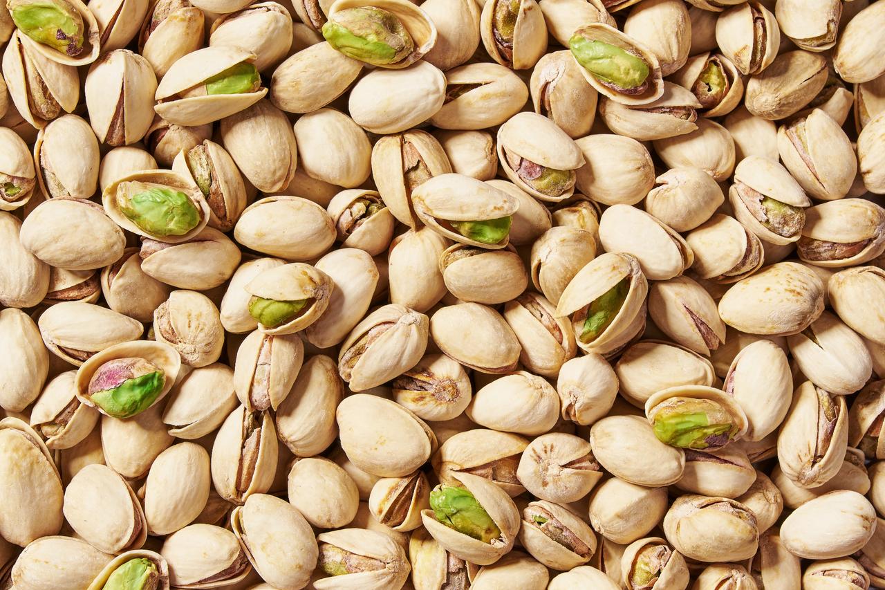 Pistachios harvested in Türkiye, a key ingredient for traditional baklava. (Adobe Stock Photo)