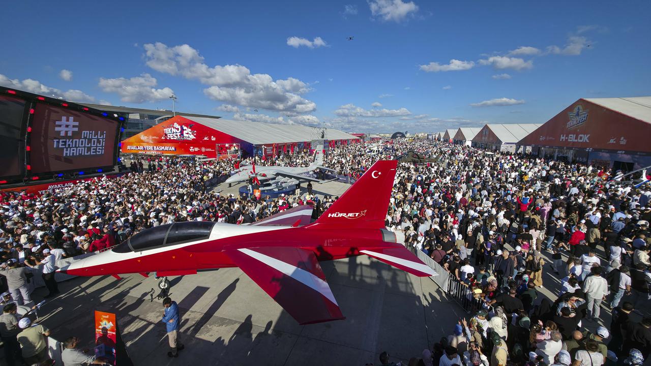 A view of the closing ceremony of Türkiye's premier technology and aerospace event Teknofest, organized under the leadership of the Turkish Ministry of Industry and Technology and Turkiye Technology Team Foundation at Istanbul Ataturk Airport in Istanbul, Türkiye, on Sept. 21, 2025. (AA Photo)