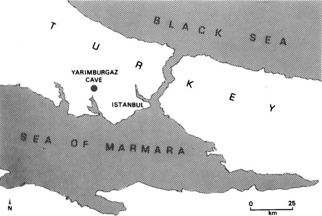 Geographic location of Yarimburgaz Cave in northwest Türkiye, roughly 25 km west of the Bosporus Strait. (Map via Mary C. Stiner)