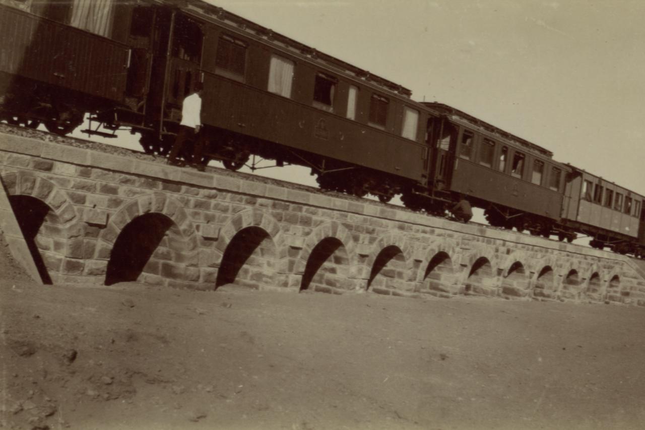 A railway bridge on the Hejaz Railway line, 1907. (Photo via Karl Lorenz Auler)