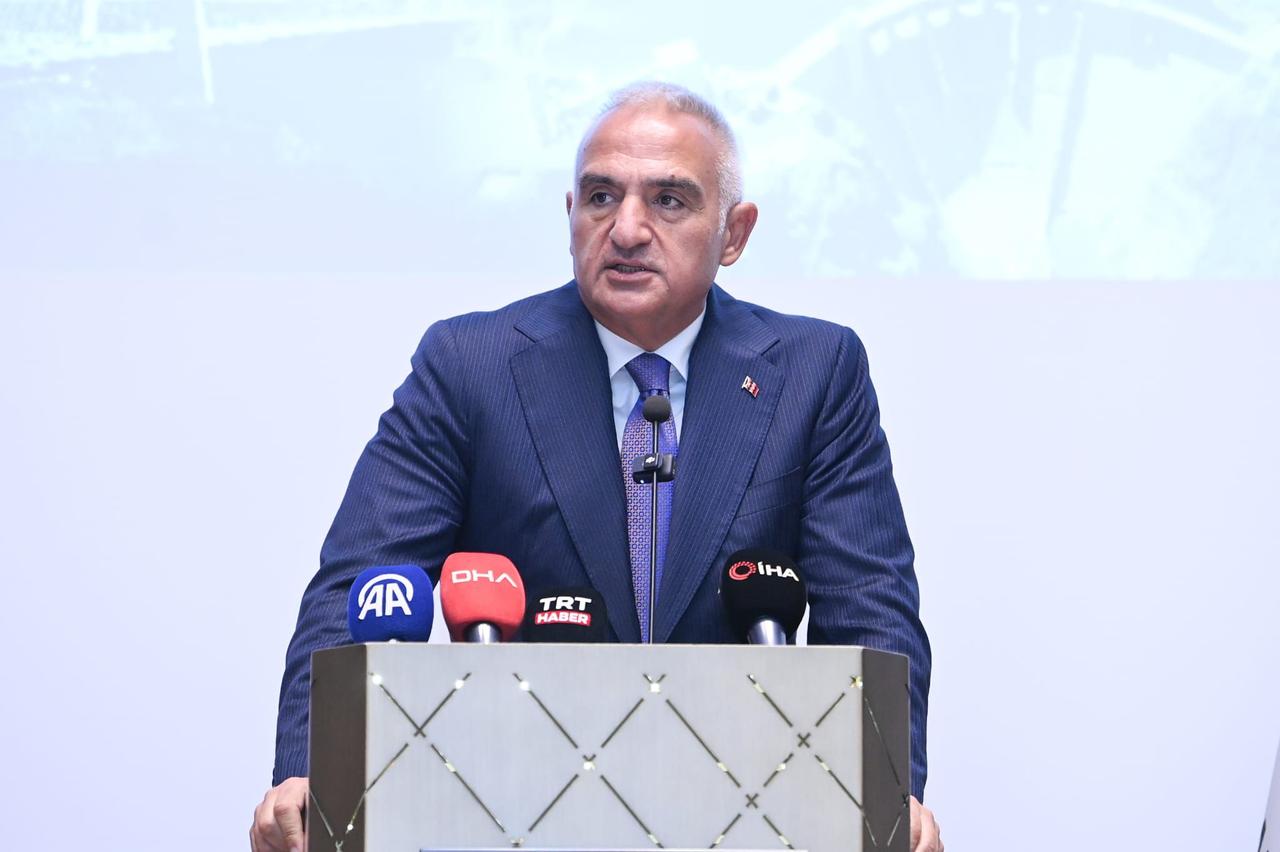 Culture and Tourism Minister Mehmet Nuri Ersoy speaks at a tourism sector meeting in Istanbul, Türkiye, Sept. 25, 2025. (Photo via Ministry of Culture and Tourism)