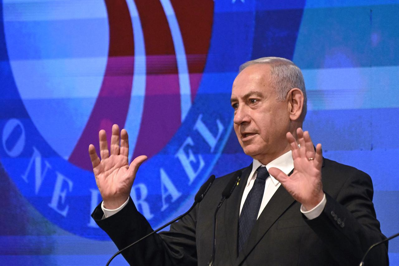 Israeli Prime Minister Benjamin Netanyahu speaks to members of a bipartisan delegation of American legislators in Jerusalem, Sept. 15, 2025. (AFP Photo)