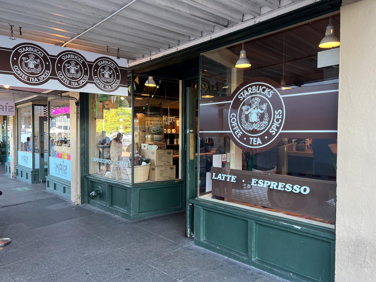 File photo shows the first Starbucks store at Pike Place Market in Seattle, Washington, U.S., September 2022. (Adobe Stock Photo)