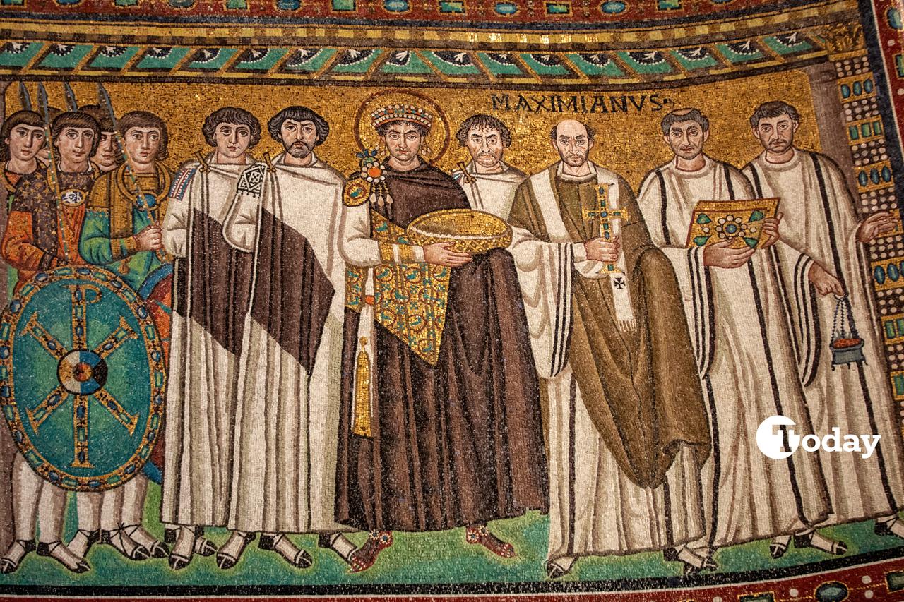 Mosaic of Byzantine Emperor Justinian I with Bishop Maximian, General Belisarius and attendants in the Basilica of San Vitale, 547 AD, Ravenna, Italy. (Adobe Stock Photo)