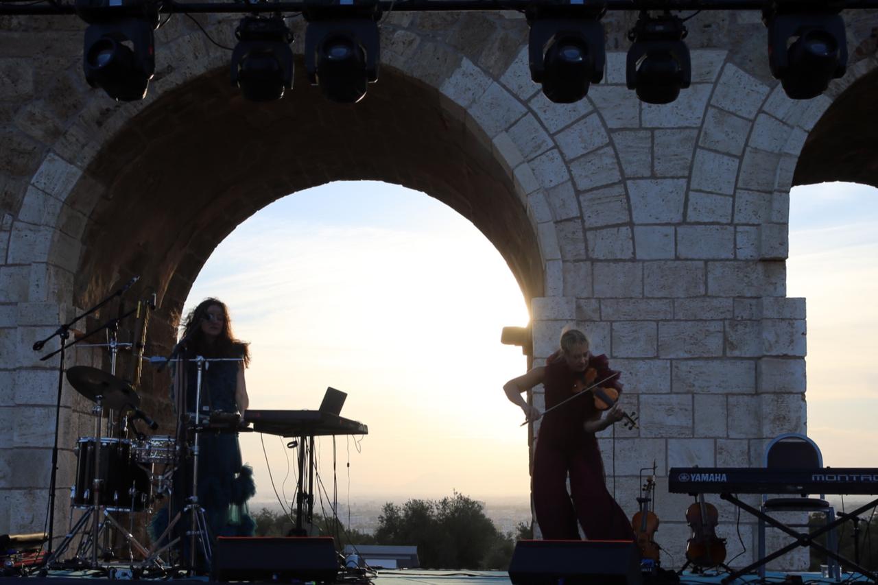 An evening concert by the Swedish group YoJuliet at the ancient city of Tralleis, located in the Efeler district of Aydin in western Türkiye, Sept. 25, 2025. (AA Photo)
