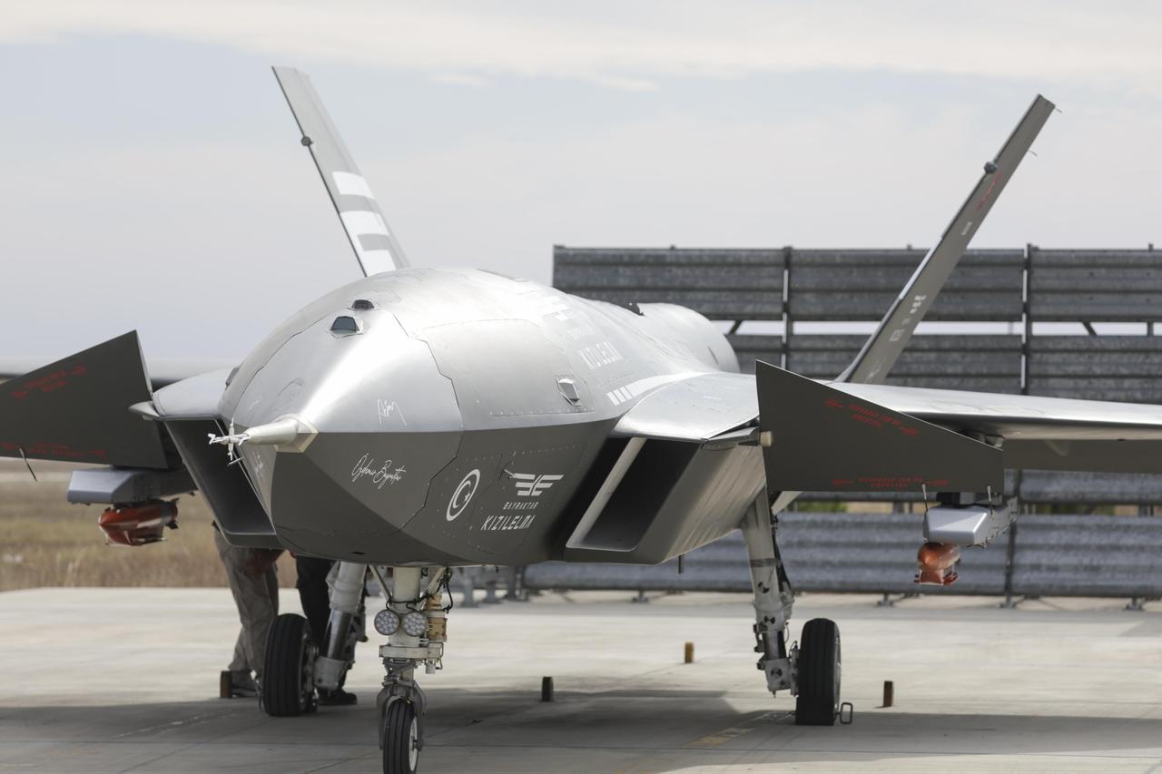 Bayraktar Kizilelma, Türkiyes first-ever unmanned fighter jet developed by Baykar, successfully conducted its first captive flight test in Türkiye, September 26, 2025. (Photo via Baykar)